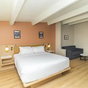 Ramada By Wyndham Orlando South USA